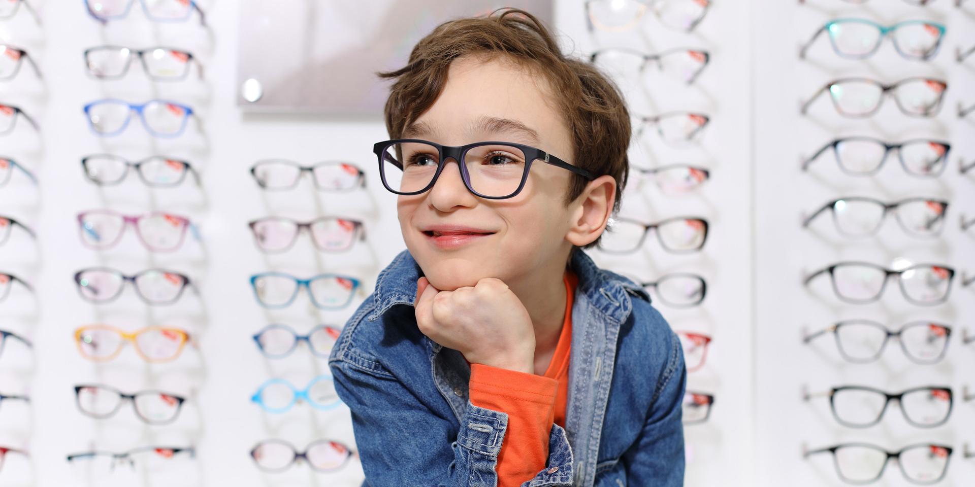 Die richtige Brillenfassung für Kinder
