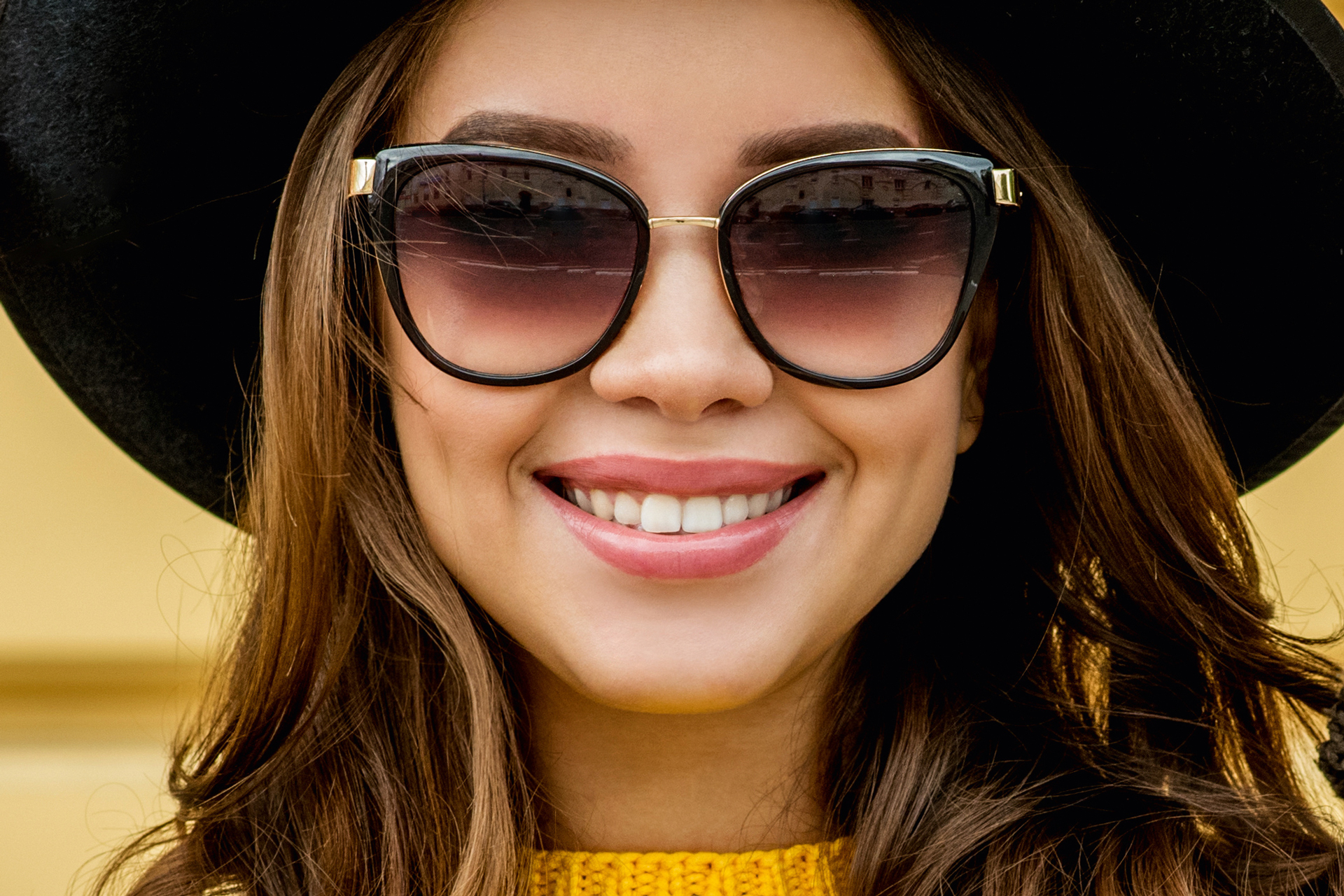 Sonnenbrillen sind mehr als nur ein Modeaccessoire ‒ sie müssen Ihre Augen auch vor schädlicher UV-Strahlung schützen.