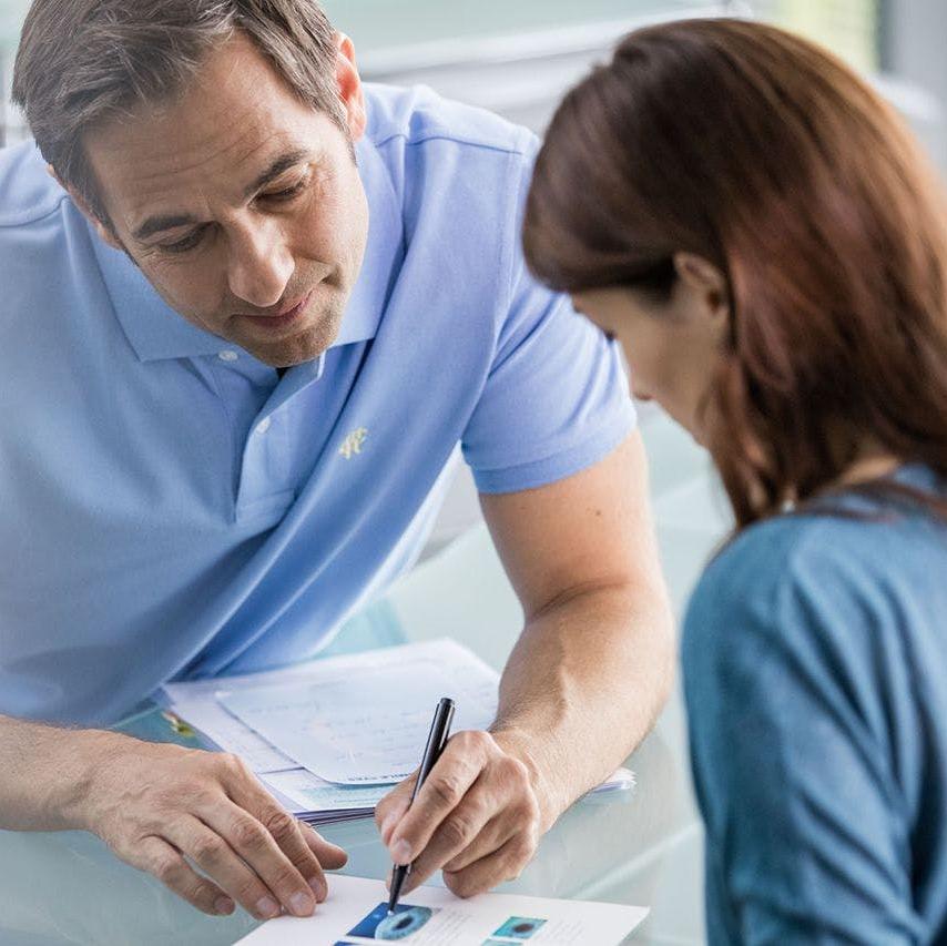 Consultez votre médecin pour trouver la meilleure procédure pour votre défaut de réfraction.