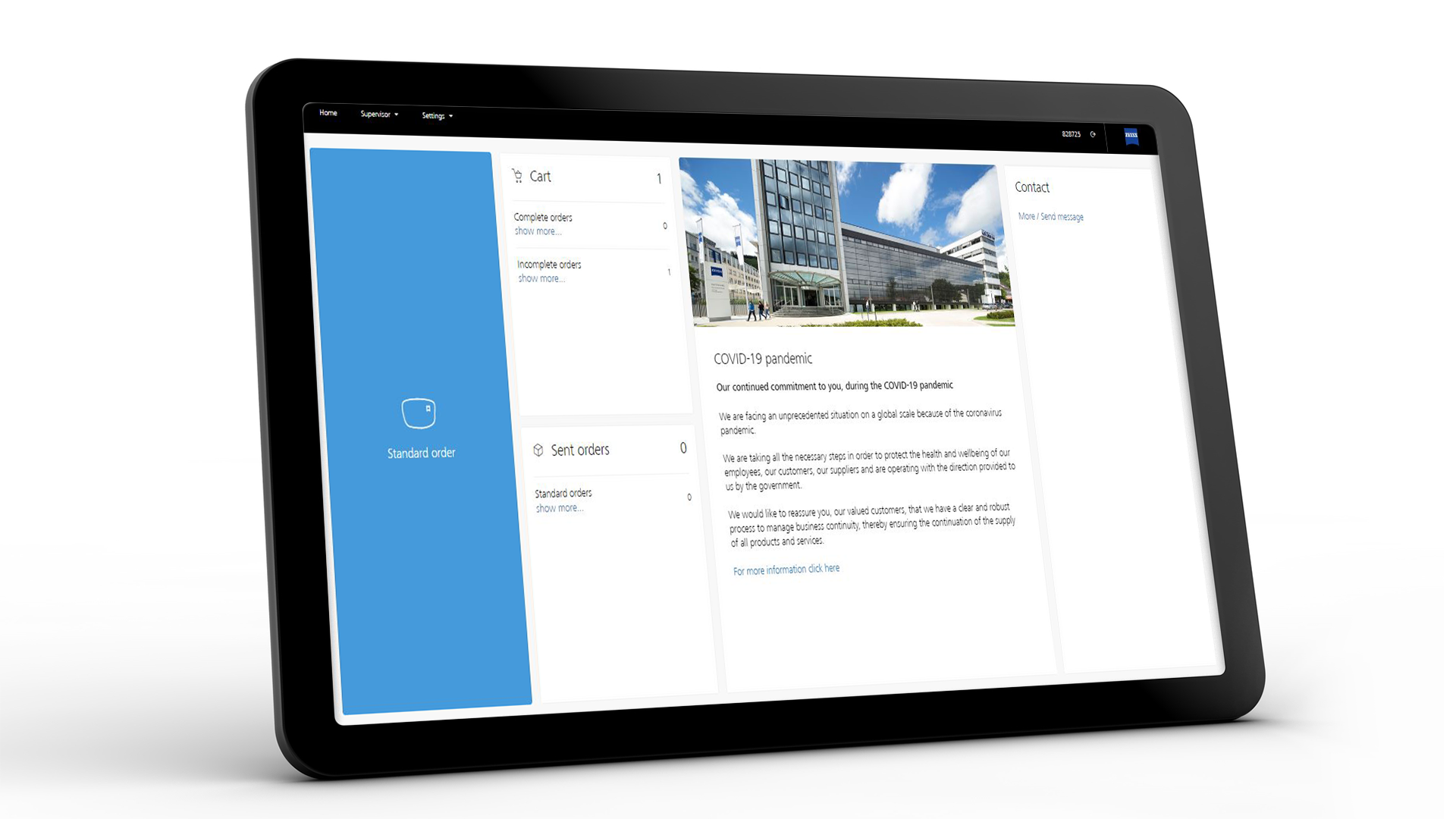 Tablet, auf dessen Bildschirm die ZEISS VISUSTORE Oberfläche für Standard- Bestellungen zu sehen ist 